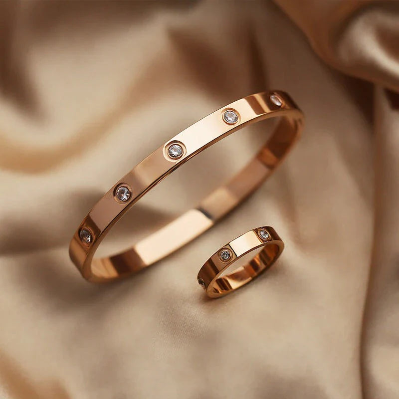 Stunning Stainless Steel Bangle & Ring Set with Crystals - The Ideal Gift for Her!