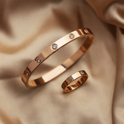 Stunning Stainless Steel Bangle & Ring Set with Crystals - The Ideal Gift for Her!