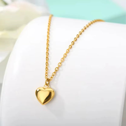 Elegant Rose Gold Heart Pendant Necklace for Women - Trendy Stainless Steel Jewelry 2022