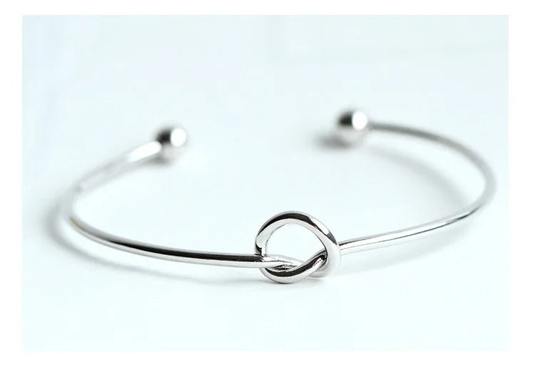 Elegant S925 Sterling Silver Chain Bracelet - Perfect for Every Occasion