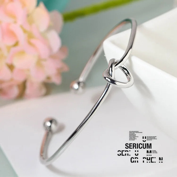 Elegant S925 Sterling Silver Chain Bracelet - Perfect for Every Occasion