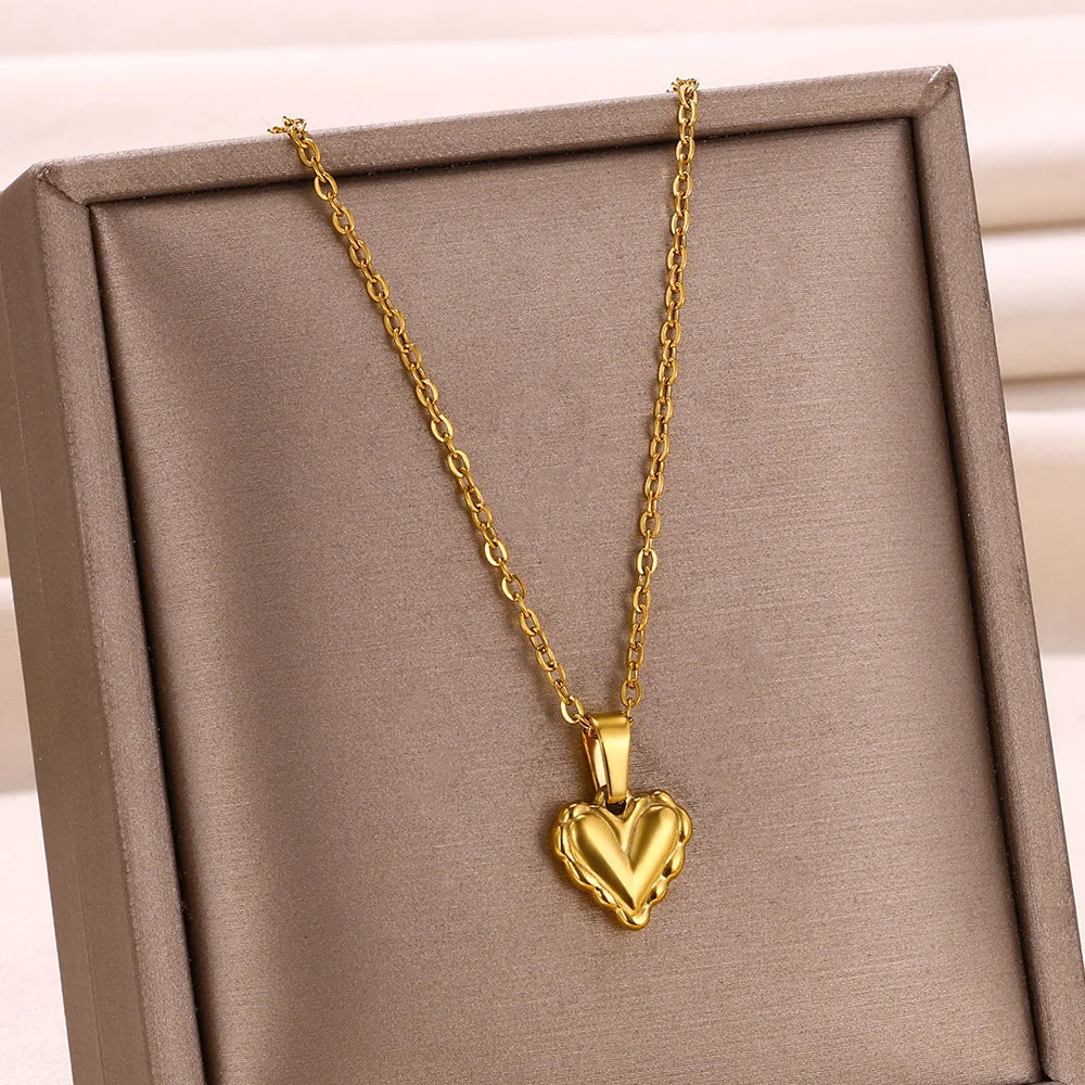 Elegant Rose Gold Heart Pendant Necklace for Women - Trendy Stainless Steel Jewelry 2022