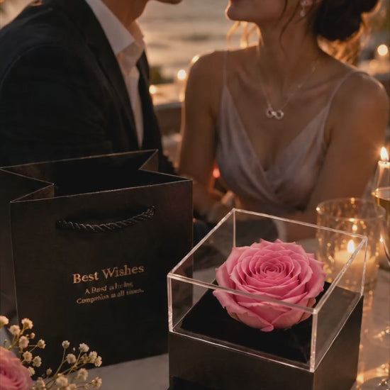 Video  gift box pink heart flower 